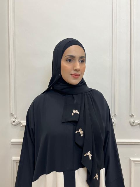 ATTIRA PASHMINA