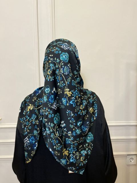 LUNA KR MOTIF