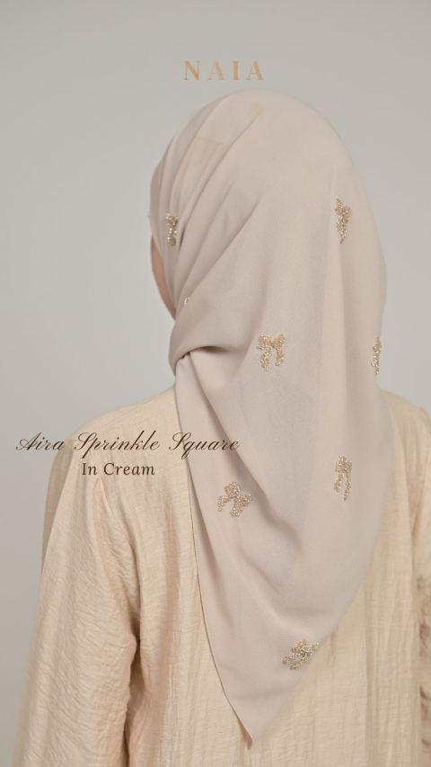 AIRA SPRINKLE SQUARE 4