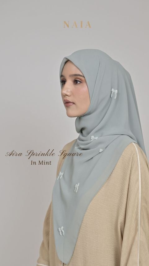 AIRA SPRINKLE SQUARE 4
