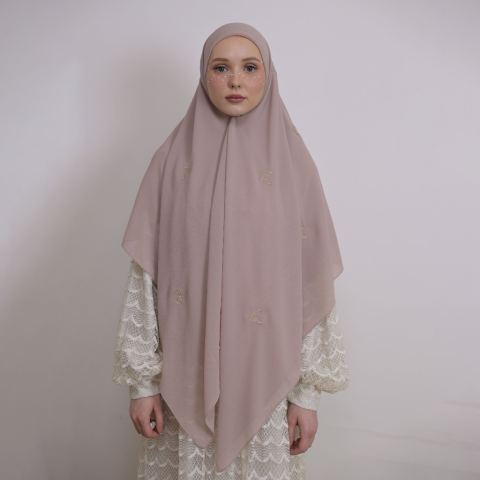 ATTIRA SYAR I 4