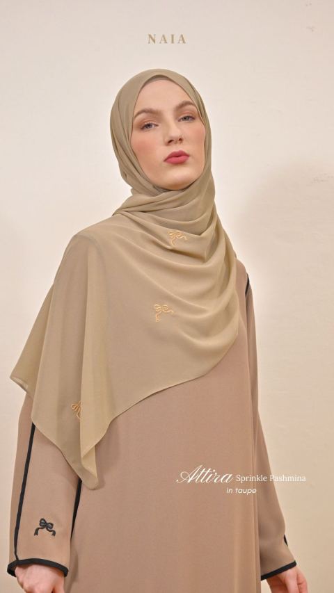 ATTIRA SPRINKLE PASHMINA