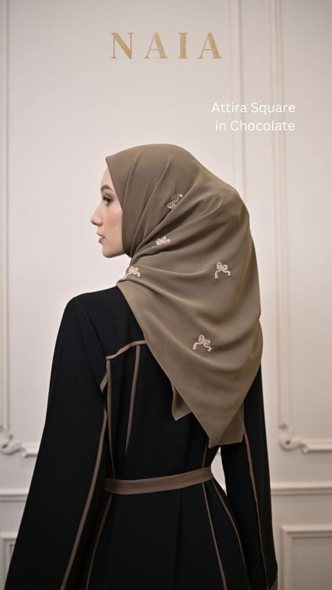 ATTIRA SCARF 2