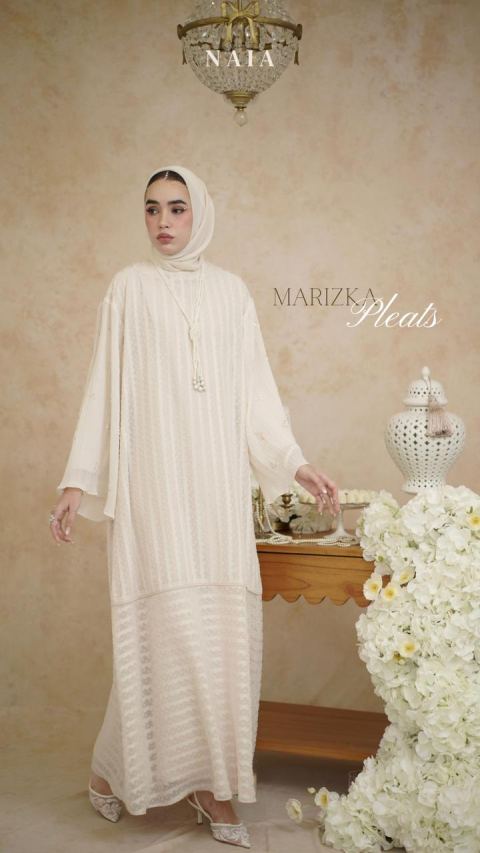 MARIZKA PLEATS
