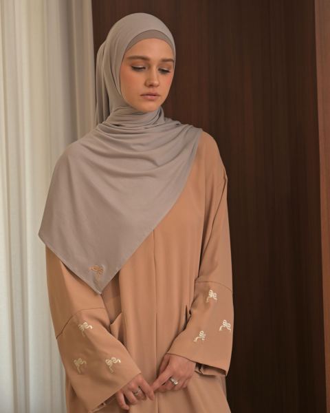 LAVINA ABAYA 2