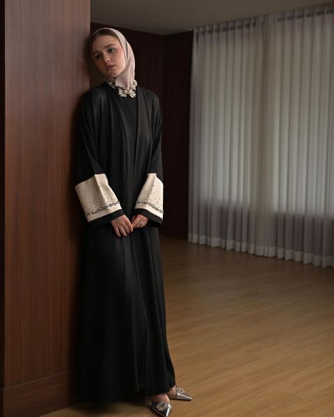 HASEENA OUTER