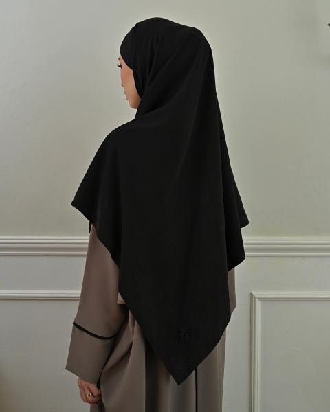 HAYNA KHIBAN