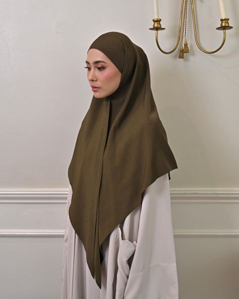 HAYNA KHIBAN