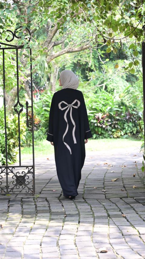 BACK RIBBON OUTER 3