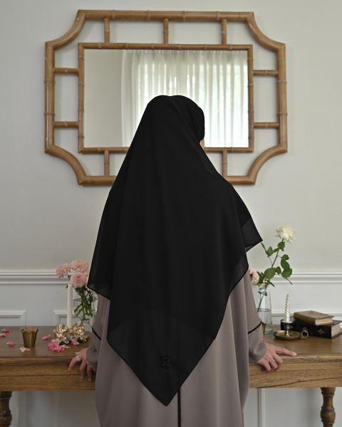 ALEENA KHIBAN SYAR i 2