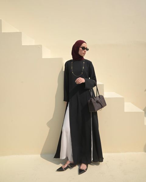 SHANIA ABAYA 2