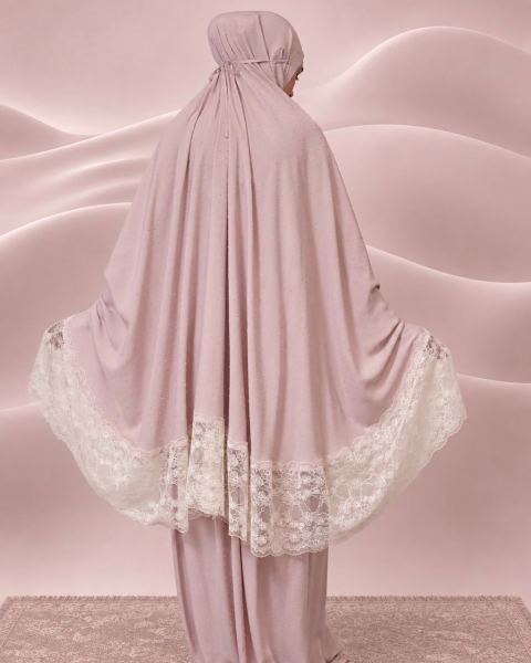 AUREYA PRAYER