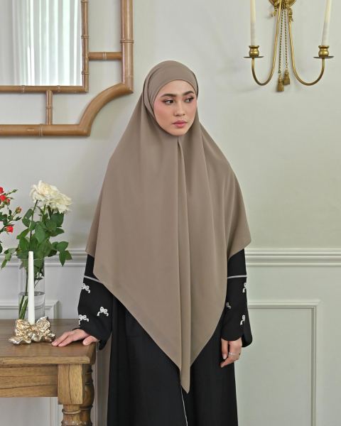 ALEENA KHIBAN 2